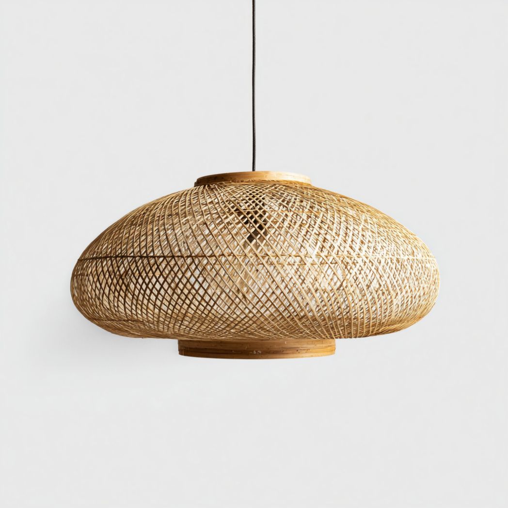 Houten hanglamp van bamboe met een diameter van 30 cm en hoogte van 20 cm